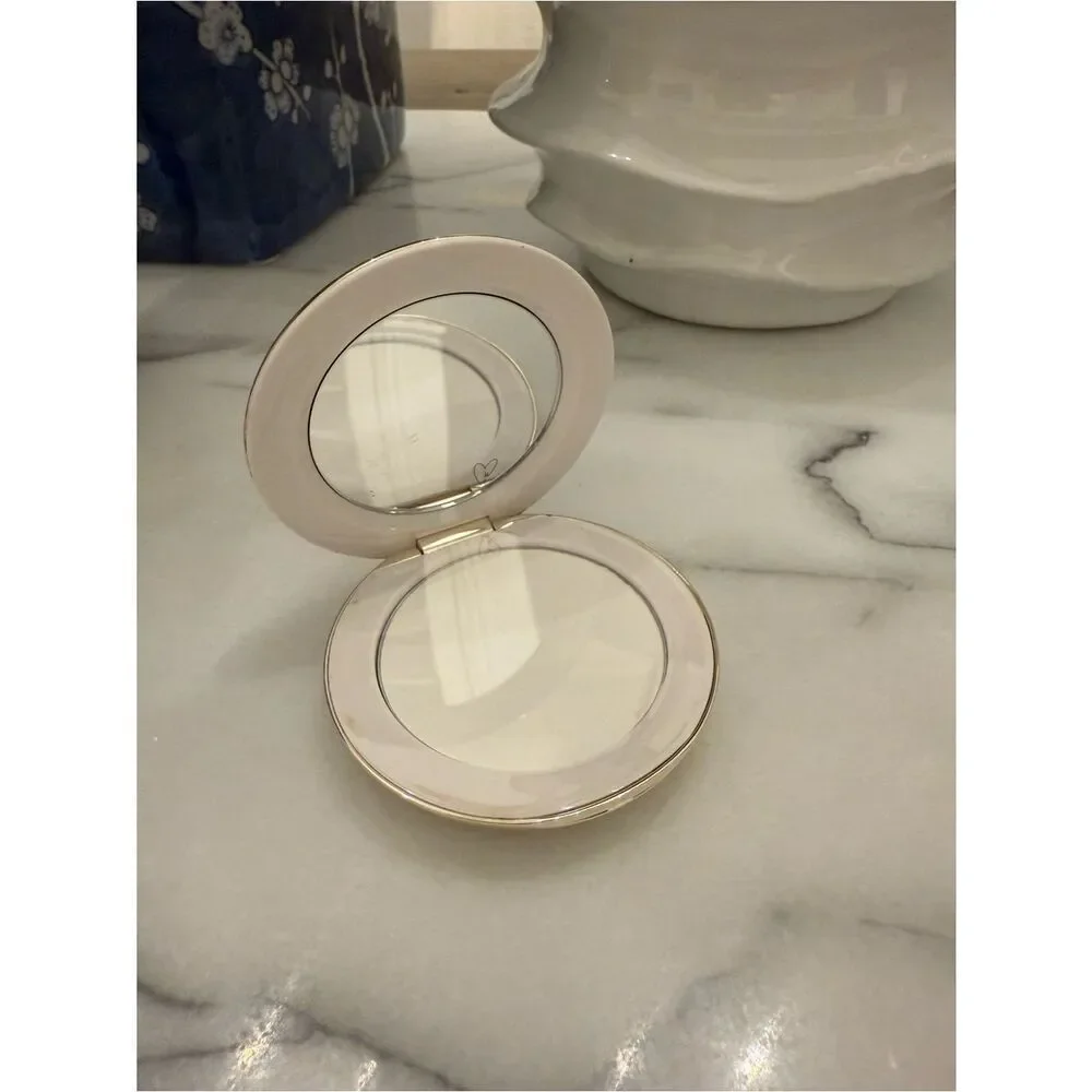 Westman Atelier Vital Pressed Skin Care Powder in Translucent
